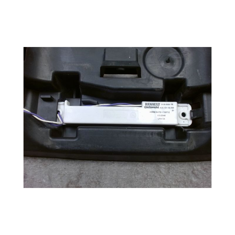 SUPPORT CENTRAL PARE-CHOC ARRIERE  RENAULT MEGANE