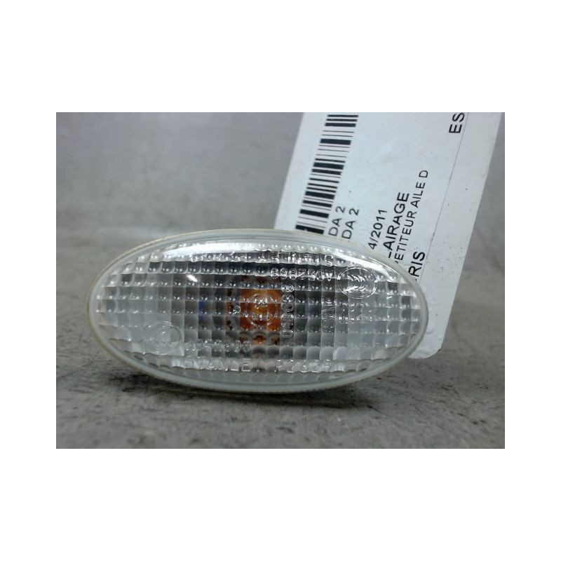 REPETITEUR AILE DROIT MAZDA MAZDA 2