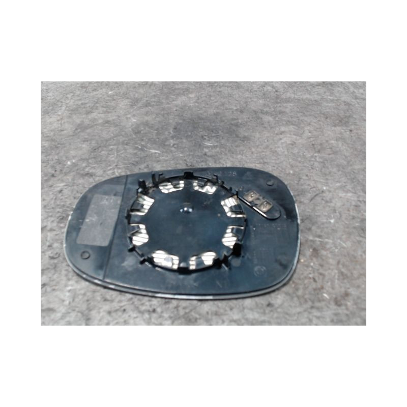 GLACE RETROVISEUR EXT D B.M.W. SERIE 1