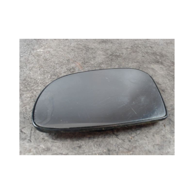 GLACE RETROVISEUR EXT G CITROEN SAXO 99-