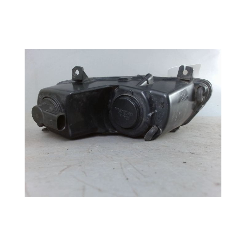 PHARE ANTIBROUILLARD AVANT DROIT VOLKSWAGEN POLO
