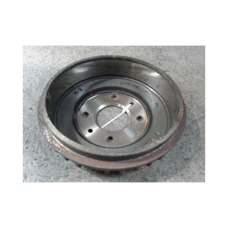 TAMBOUR ARRIERE DROIT DACIA SANDERO