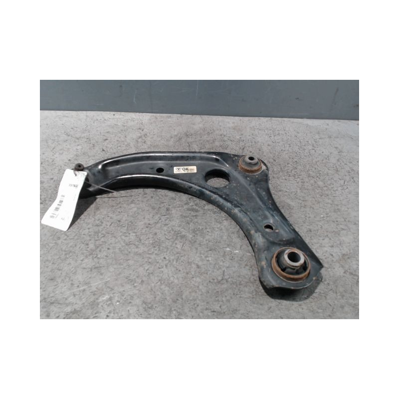 TRIANGLE INFERIEUR AVANT GAUCHE NISSAN NOTE