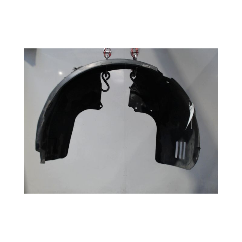 PARE-BOUE AVANT DROIT FORD FIESTA 2005-