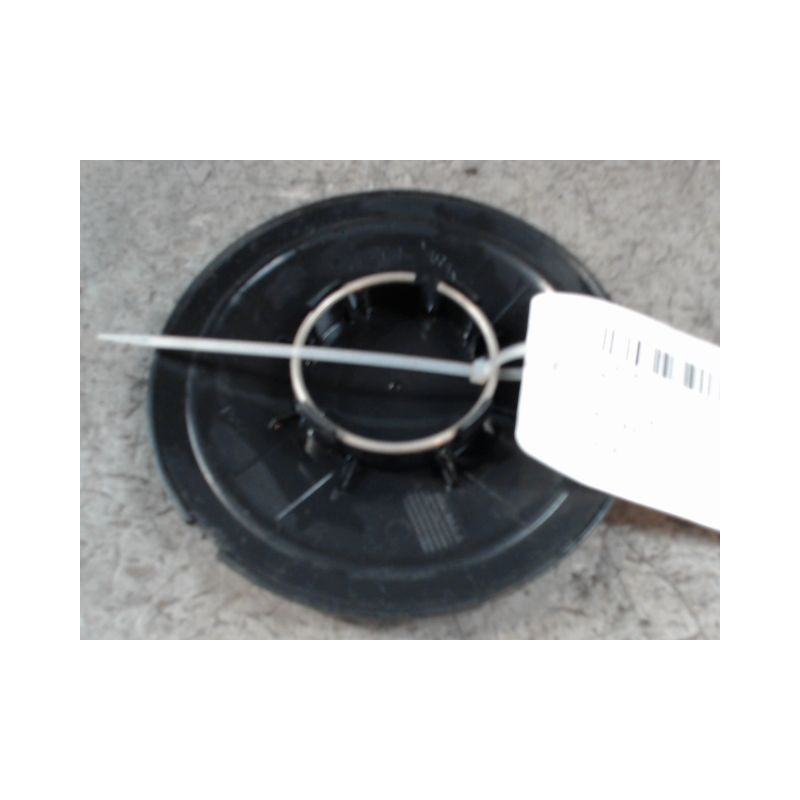 ENJOLIVEUR DE ROUE FIAT 500 2007-