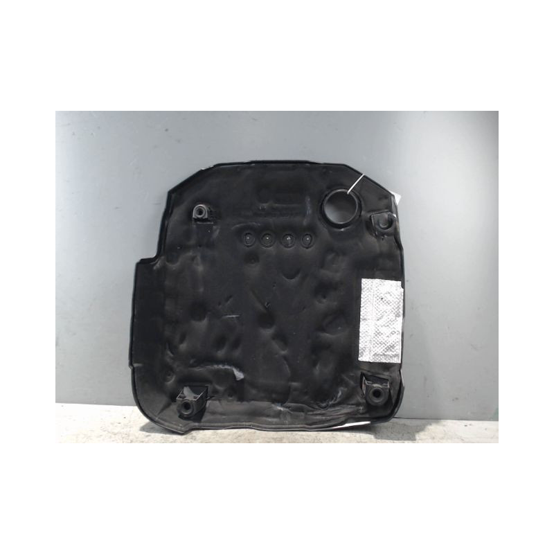 CACHE MOTEUR AUDI A4 2.0 TDI quattro