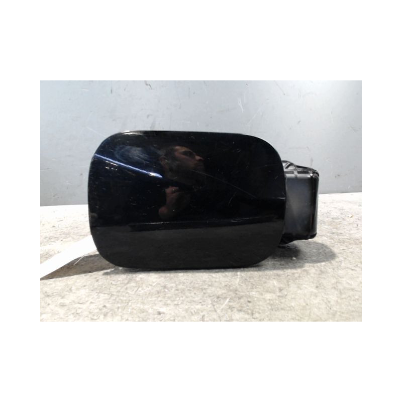 VOLET DE TRAPPE CARBURANT KIA STONIC