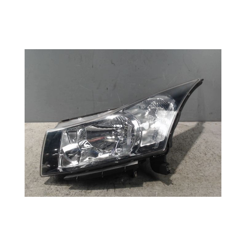 PHARE GAUCHE CHEVROLET CRUZE