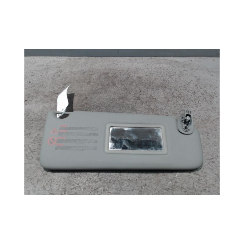 PARE-SOLEIL D RENAULT CLIO II CAMPUS 06-