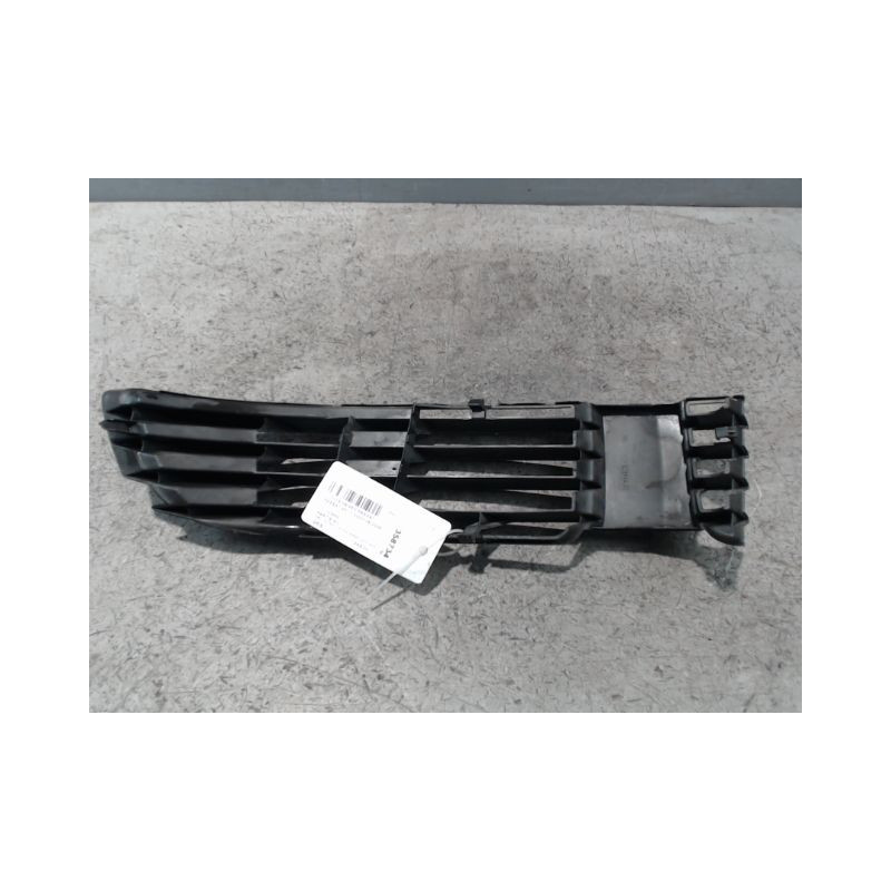 GRILLE VENTILATION PARE-CHOC AVG VOLKSWAGEN PASSAT 2000-2005