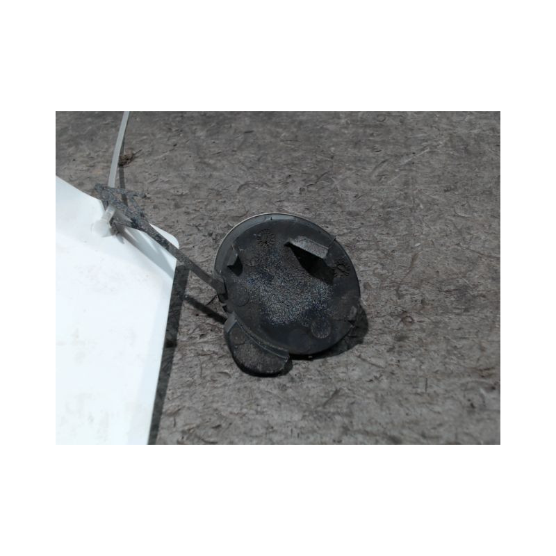 OBTURATEUR COUVRE CROCHET DE BOUCLIER AV OPEL MERIVA 2006-