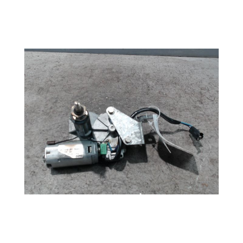 MOTEUR ESSUIE-GLACE ARRIERE OPEL ASTRA 94-98