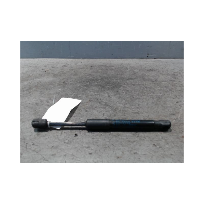VERIN CAPOT D BMW SERIE 1