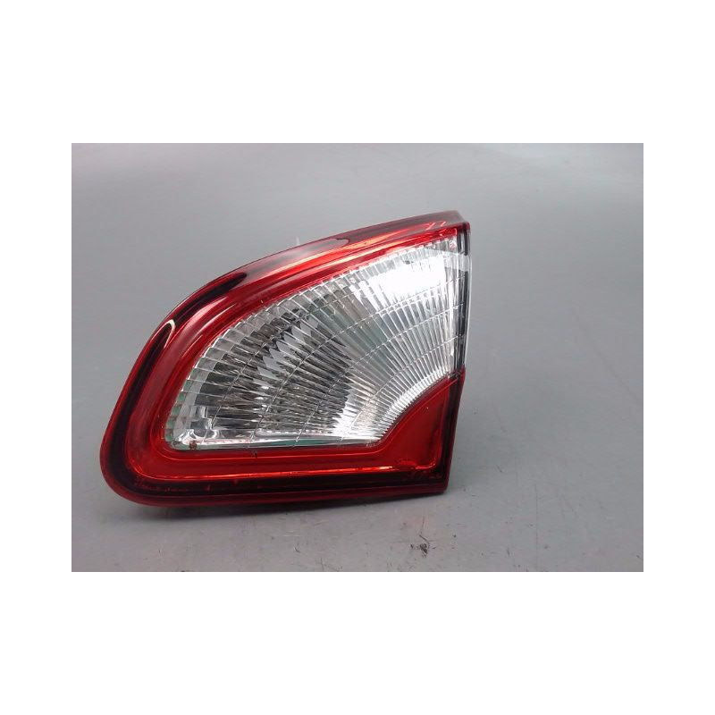 FEU ARRIERE INTERIEUR DROIT NISSAN QASHQAI BREAK I Phase 1 2007-2010