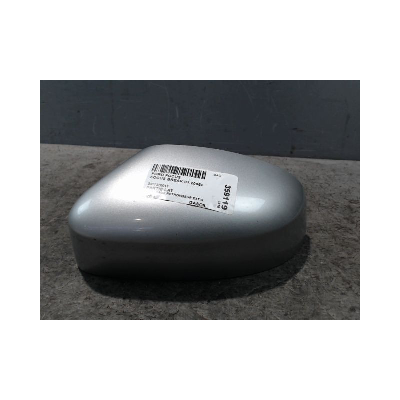 CARENAGE RETROVISEUR EXTERIEUR GAUCHE FORD FOCUS BREAK 2005-