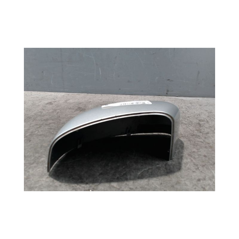 CARENAGE RETROVISEUR EXTERIEUR GAUCHE FORD FOCUS BREAK 2005-
