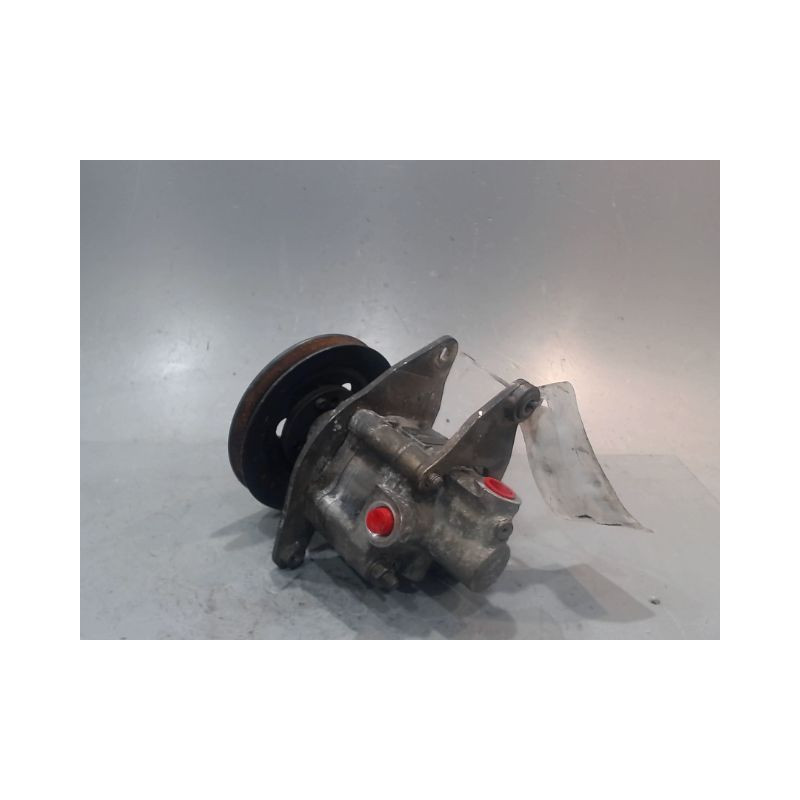 POMPE DIRECTION ASSISTEE AUDI 80