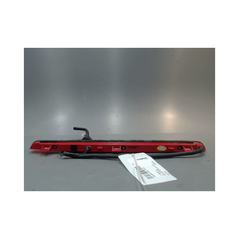 FEUX STOP SUPPLEMENTAIRE SSANGYONG TIVOLI