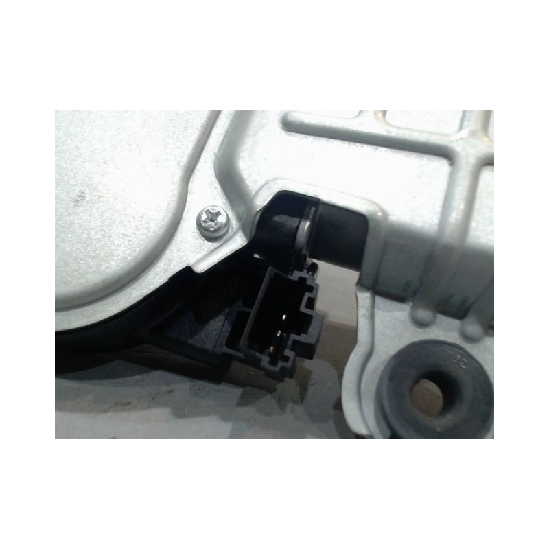MECANISME ESSUIE-GLACE ARRIERE SSANGYONG TIVOLI