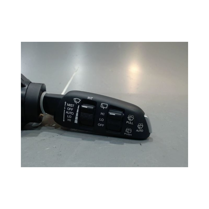 COMMANDE ESSUIE GLACE SSANGYONG TIVOLI