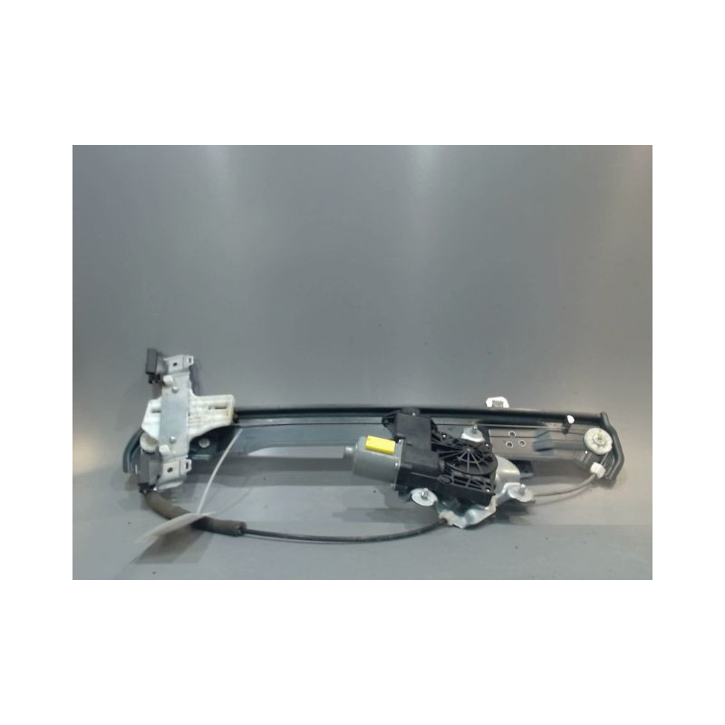 MECANISME+MOTEUR LEVE-GLACE AVANT GAUCHE SSANGYONG TIVOLI