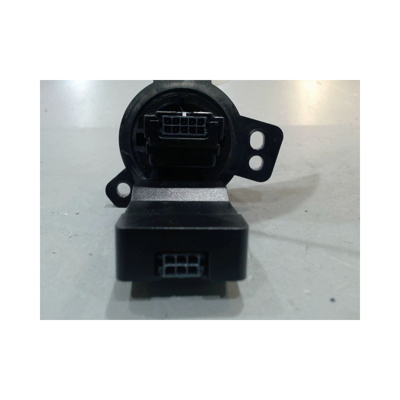 BOUTON DE DEMARRAGE SSANGYONG TIVOLI