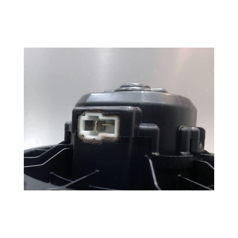 MOTEUR VENTILATEUR CHAUFFAGE HYUNDAI KONA