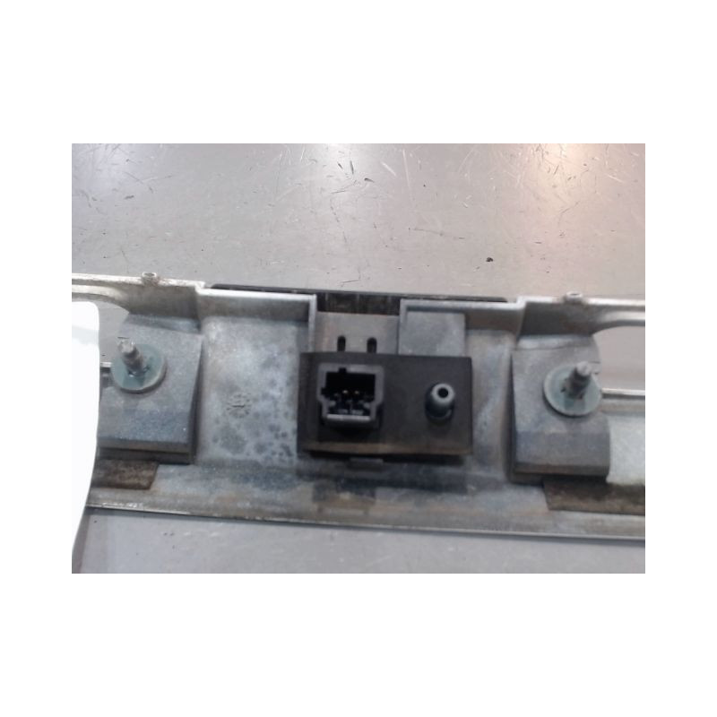 POIGNEE EXTERIEURE HAYON PEUGEOT 207