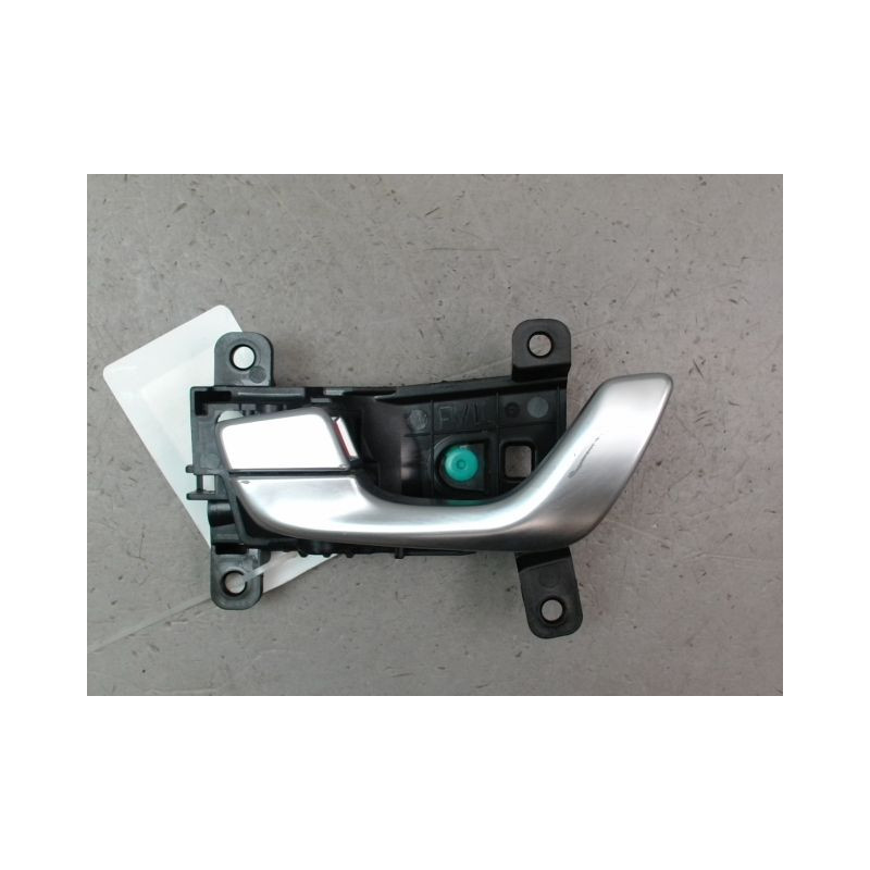 POIGNEE INTERIEURE PORTE ARRIERE GAUCHE HYUNDAI KONA