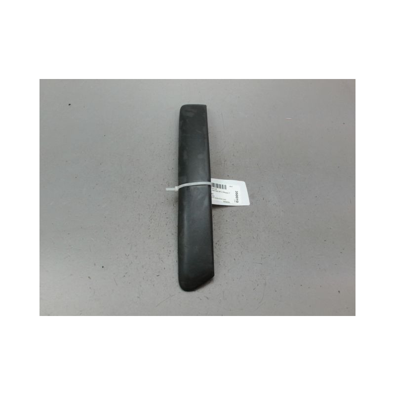 ENJOLIVEUR PARE-CHOC AVG FORD FOCUS II Phase 1 2004-2007