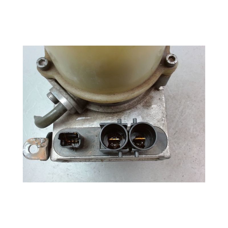 POMPE DIRECTION ASSISTEE PEUGEOT EXPERT VITRE