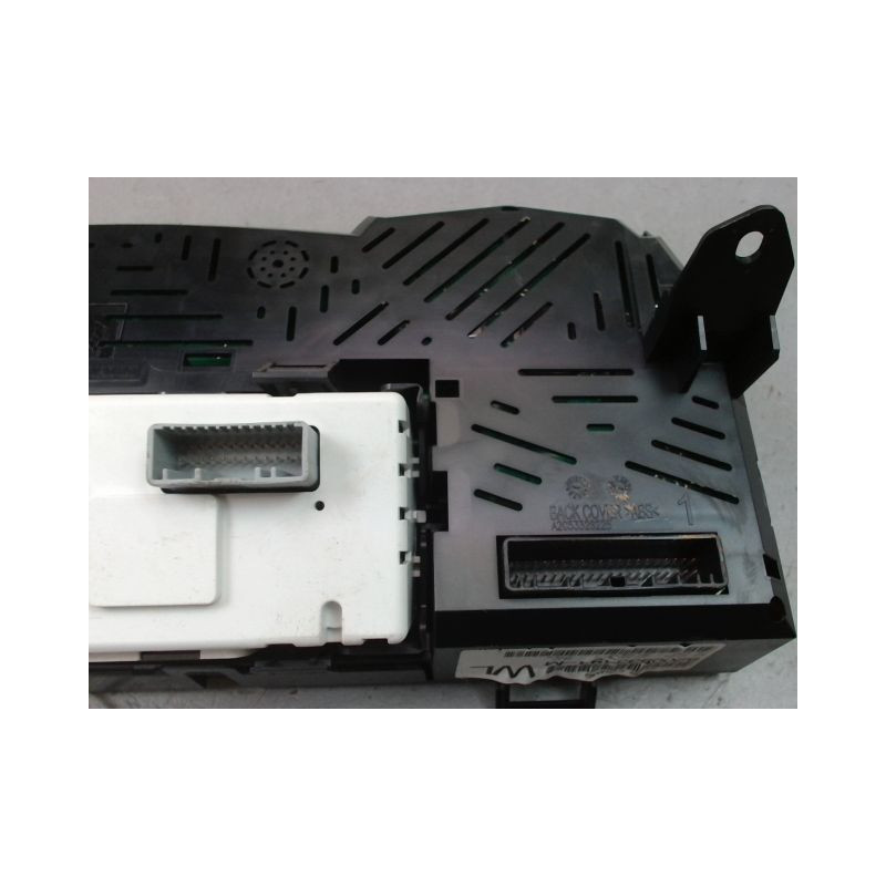 BLOC COMPTEURS RENAULT TWINGO II Phase 1 2007-2011