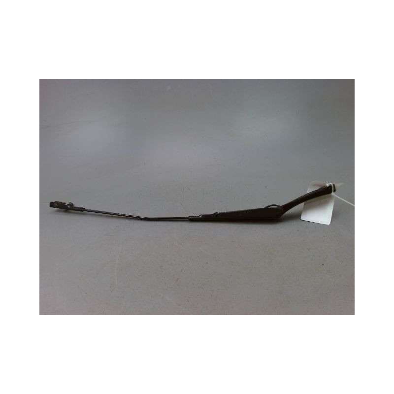 BRAS ESSUIE-GLACE AVANT DROIT VOLKSWAGEN GOLF V PLUS 2005-