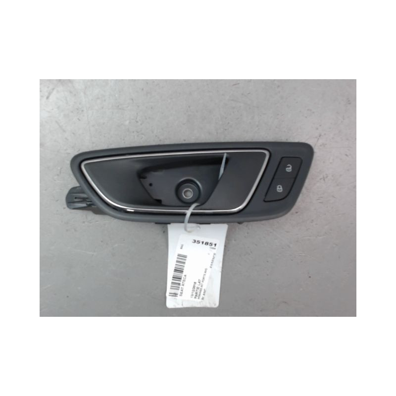 POIGNEE INTERIEURE PORTE AVANT GAUCHE SEAT ATECA