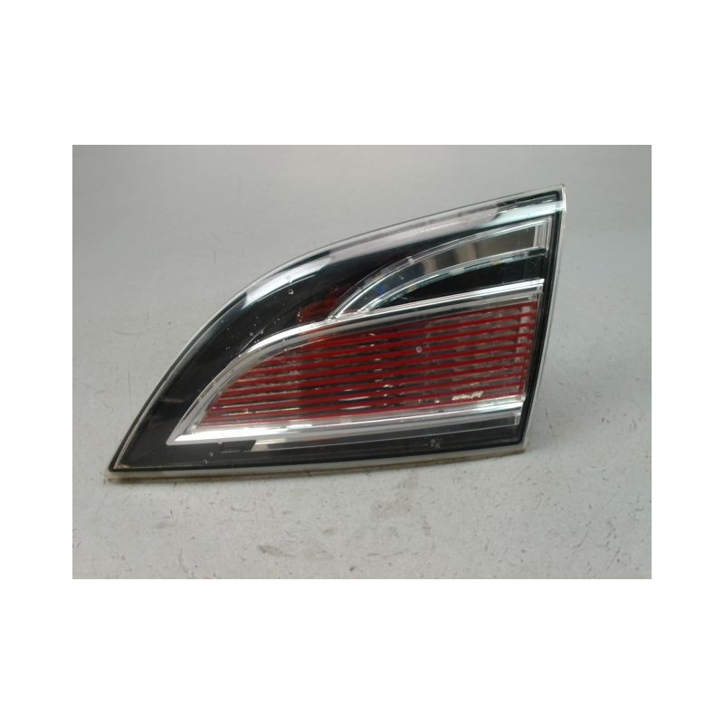 FEU ARRIERE INTERIEUR DROIT MAZDA MAZDA 6 BREAK 2005-