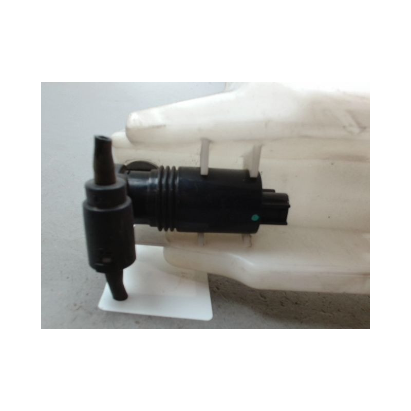 RESERVOIR LAVE-GLACE AVANT NISSAN PULSAR