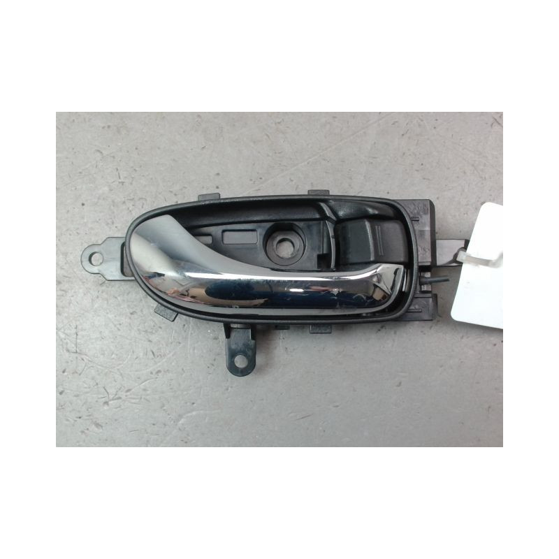 POIGNEE INTERIEURE PORTE ARRIERE DROIT NISSAN LEAF 2011-...