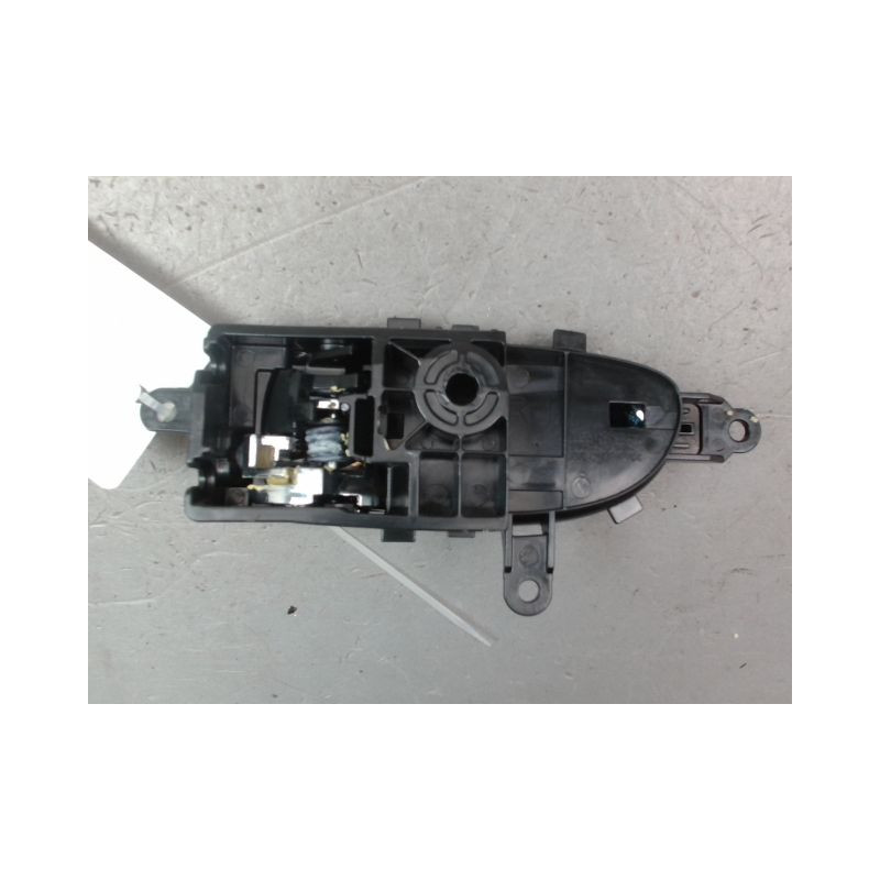 POIGNEE INTERIEURE PORTE ARRIERE DROIT NISSAN LEAF 2011-...