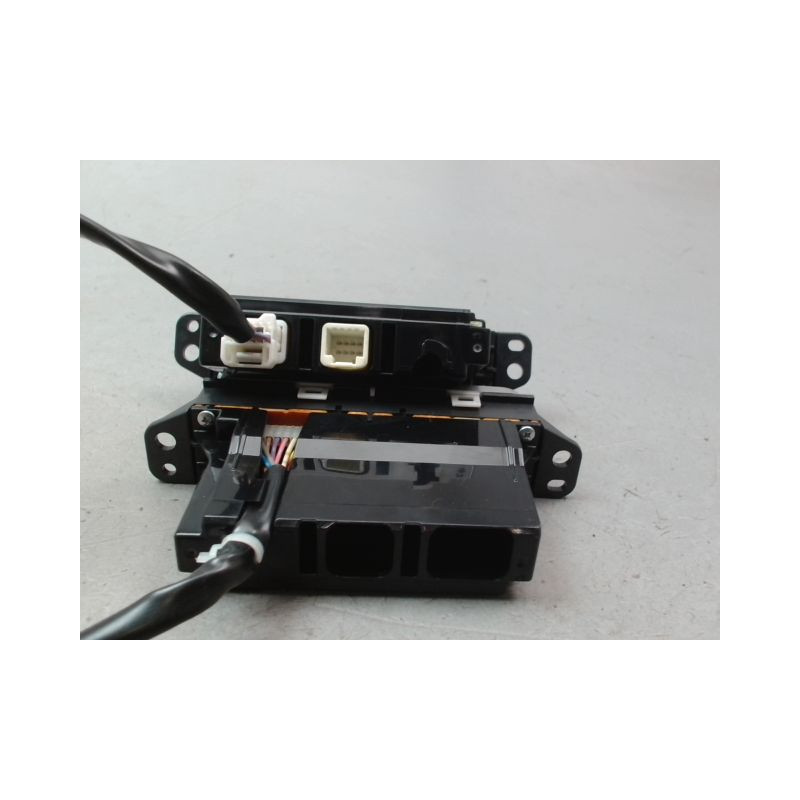 COMMANDE AUTORADIO NISSAN LEAF 2011-...