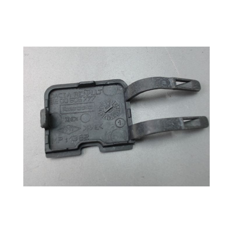OBTURATEUR COUVRE CROCHET DE BOUCLIER AV DACIA LOGAN BERL. I Phase 2 2008-2012
