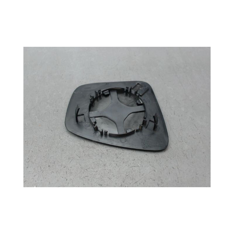 GLACE RETROVISEUR EXT G DACIA SPRING
