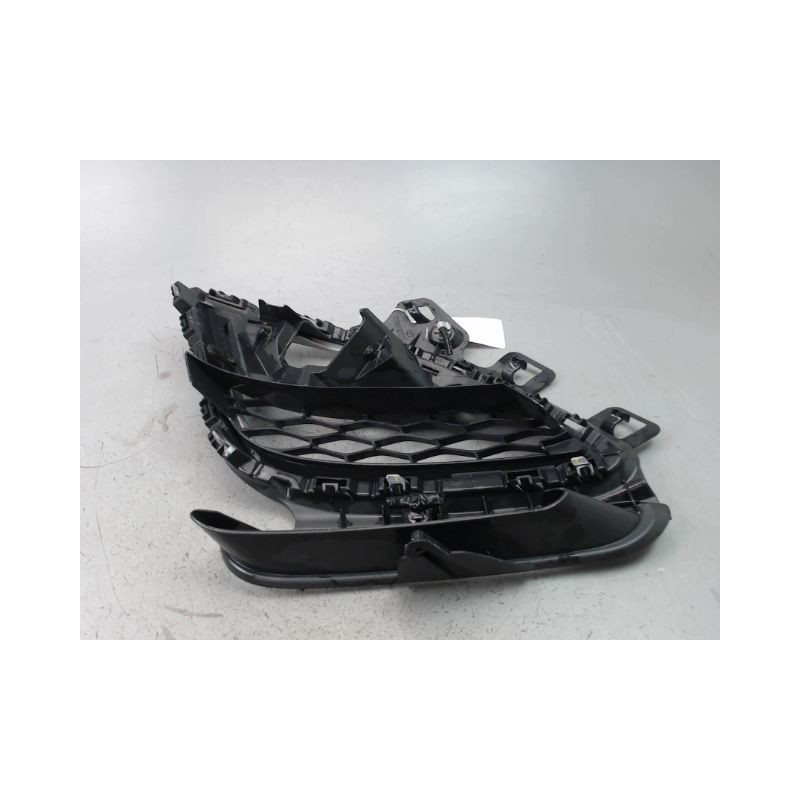 GRILLE VENTILATION PARE-CHOC AVG MAZDA MAZDA 6 BREAK 2005-