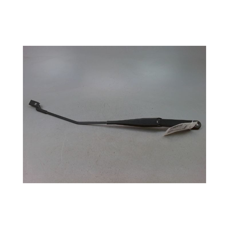 BRAS ESSUIE-GLACE AVANT DROIT FORD FIESTA VI PHASE 1 2008-...