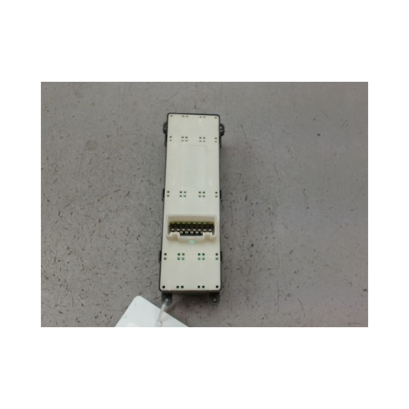 COMMANDE LEVE-GLACE PORTE AVG KIA RIO 2005-