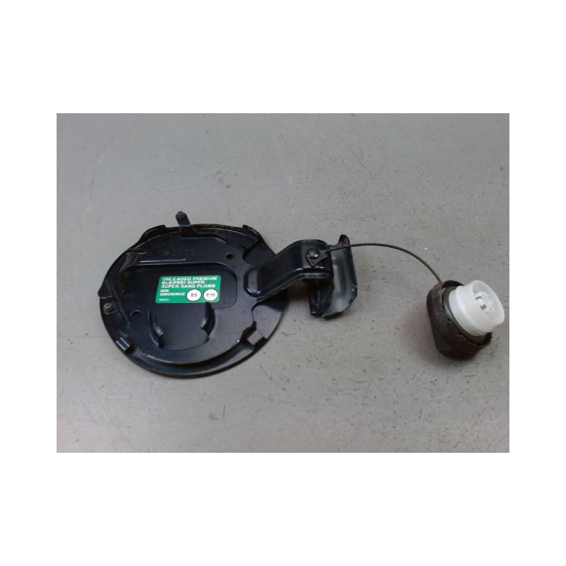 VOLET DE TRAPPE CARBURANT MAZDA CX-3