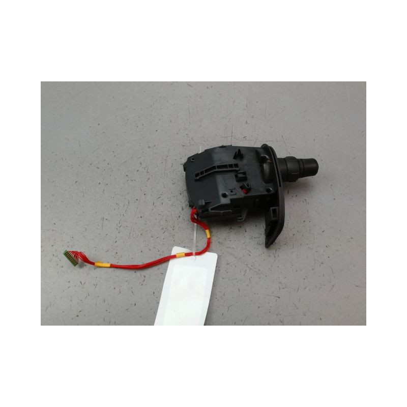 COMMANDE ECLAIRAGE RENAULT CLIO III Phase 2 2009-2014