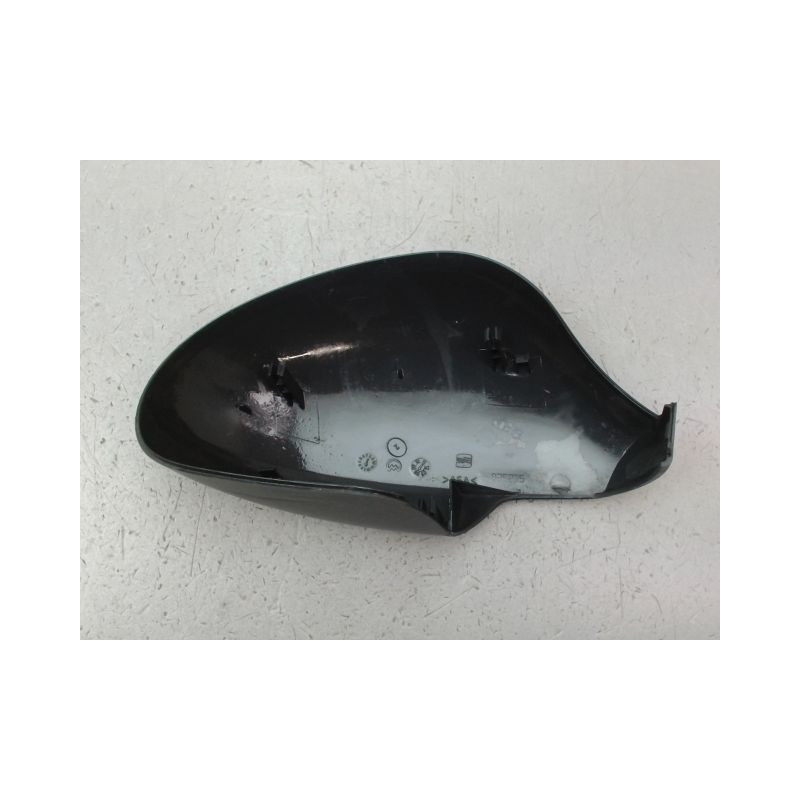 CARENAGE RETROVISEUR EXTERIEUR GAUCHE SEAT TOLEDO 2004-