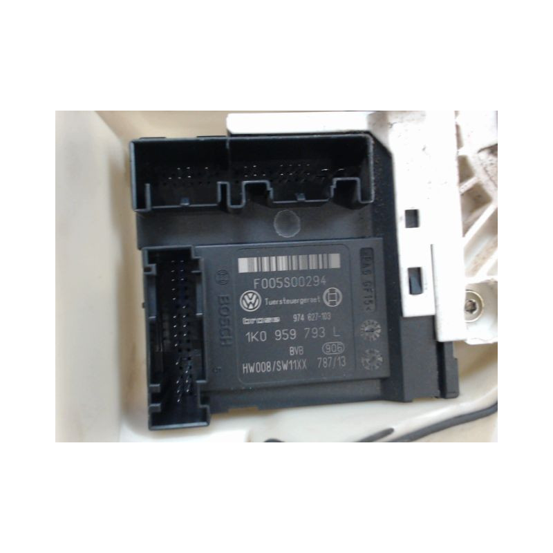 MECANISME+MOTEUR LEVE-GLACE AVANT GAUCHE SEAT TOLEDO 2004-