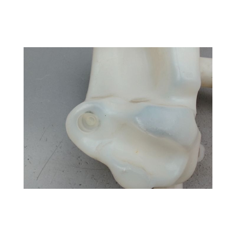 RESERVOIR LAVE-GLACE AVANT PEUGEOT PARTNER TEPEE II Phase 1 (B9) 2008-2012