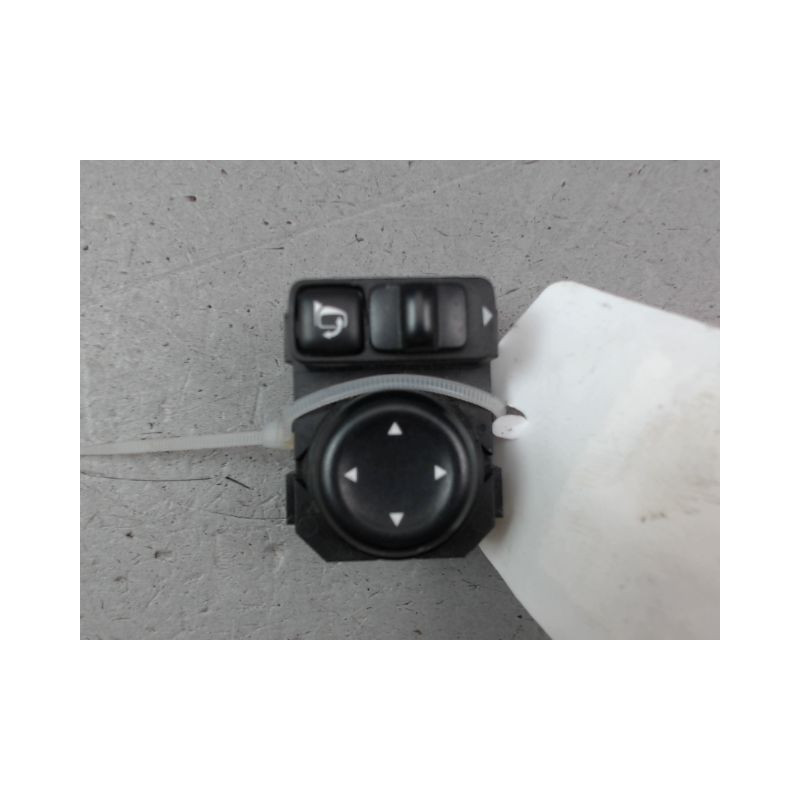 COMMANDE RETROVISSEUR EXTERIEUR ELECTRIQUE NISSAN QASHQAI